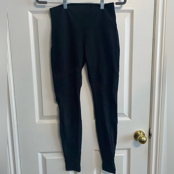 Lululemon Wunder Under Hi-Rise Tight Mix & Mesh 28" - Picture 2 of 5